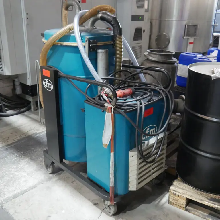 Industrial Vacuum Cleaner (To be released on October 30, 2026) CFM Eco-Oil 22