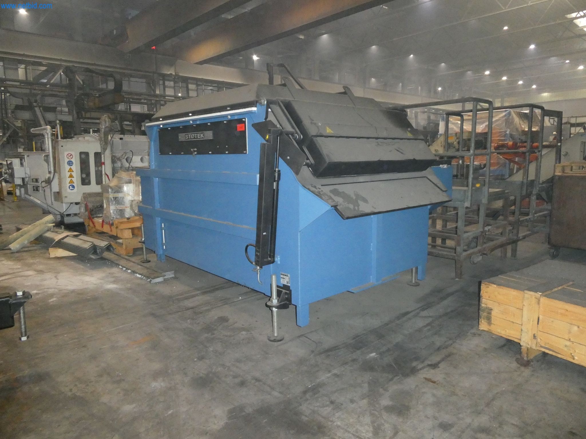 ae group - Melting store, Aluminum die casting machines 6,600 - 35,000 kN, Mechanical processing - PRIVATE TREATY SALE-3