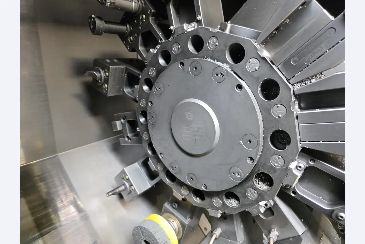 ae group - Anlagen und Maschinen zur Herstellung von Leichtmetall-Druckgusserzeugnissen (Powertrain u. Strukturteile) - AUKTION-21