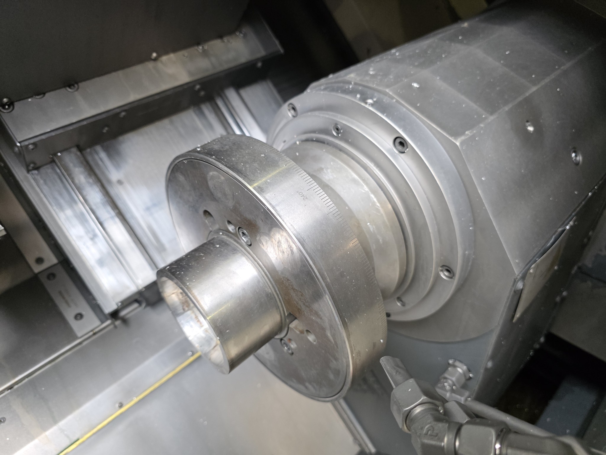 ae group - Anlagen und Maschinen zur Herstellung von Leichtmetall-Druckgusserzeugnissen (Powertrain u. Strukturteile) - AUKTION-26