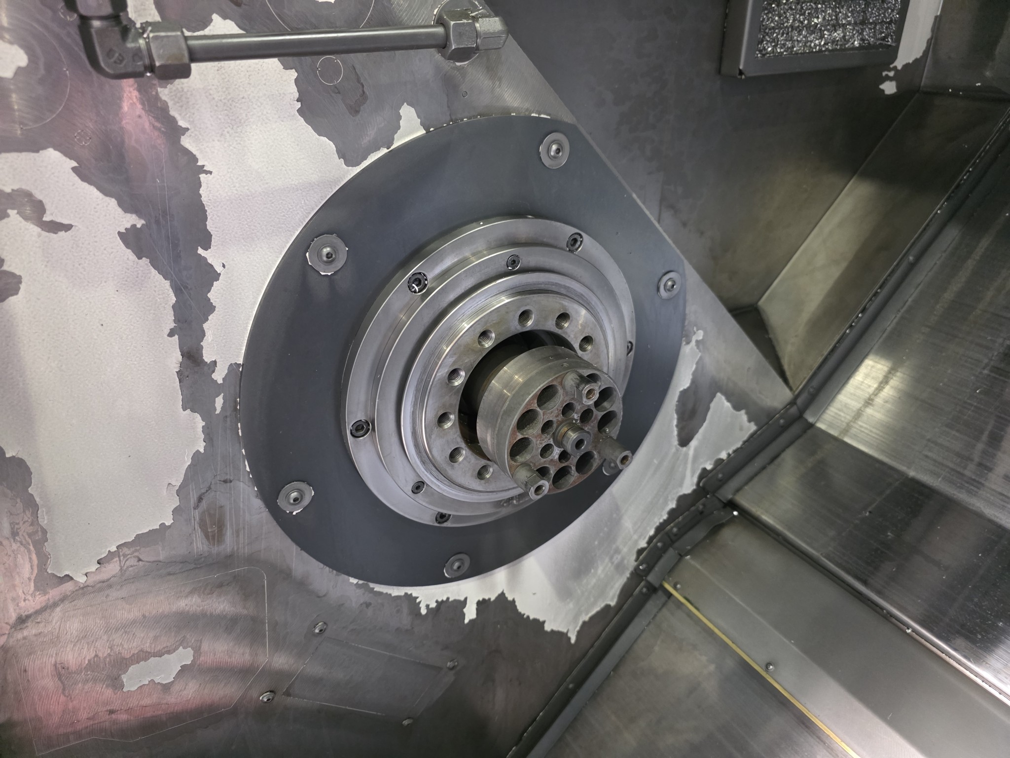 ae group - Anlagen und Maschinen zur Herstellung von Leichtmetall-Druckgusserzeugnissen (Powertrain u. Strukturteile) - AUKTION-28