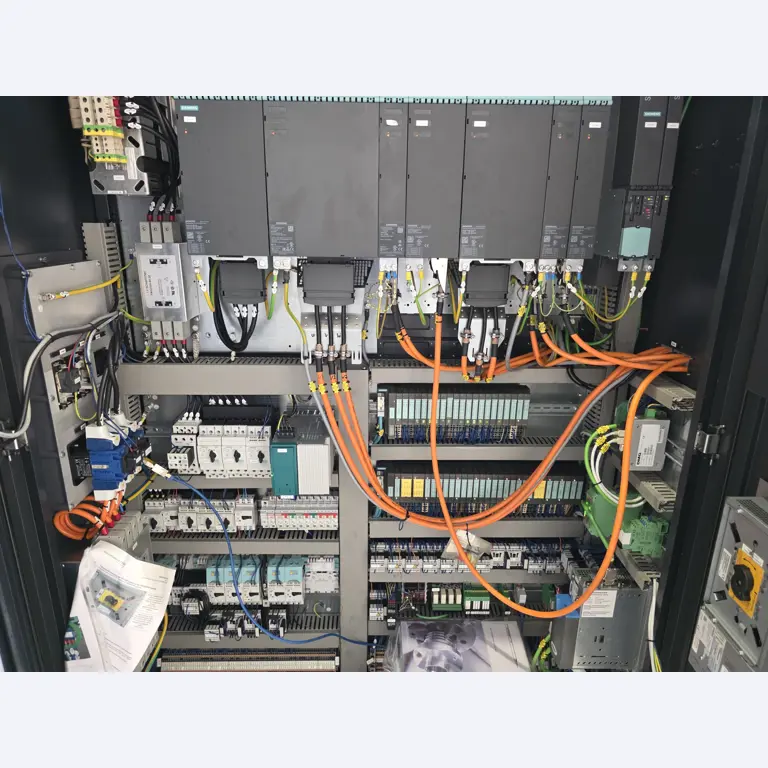 ae group - Anlagen und Maschinen zur Herstellung von Leichtmetall-Druckgusserzeugnissen (Powertrain u. Strukturteile) - AUKTION-43