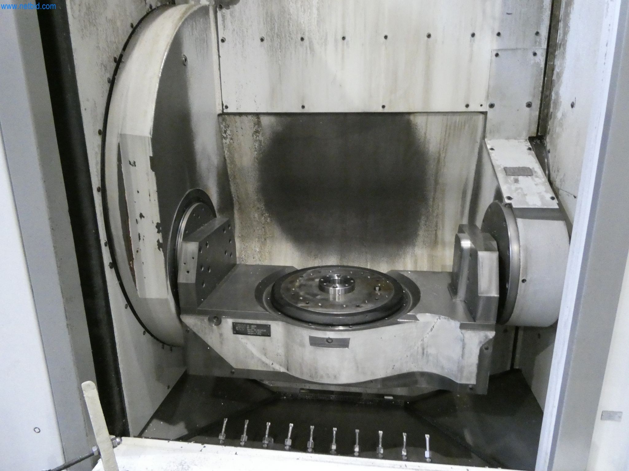 ae group - Melting store, Aluminum die casting machines 6,600 - 35,000 kN, Mechanical processing - PRIVATE TREATY SALE-12