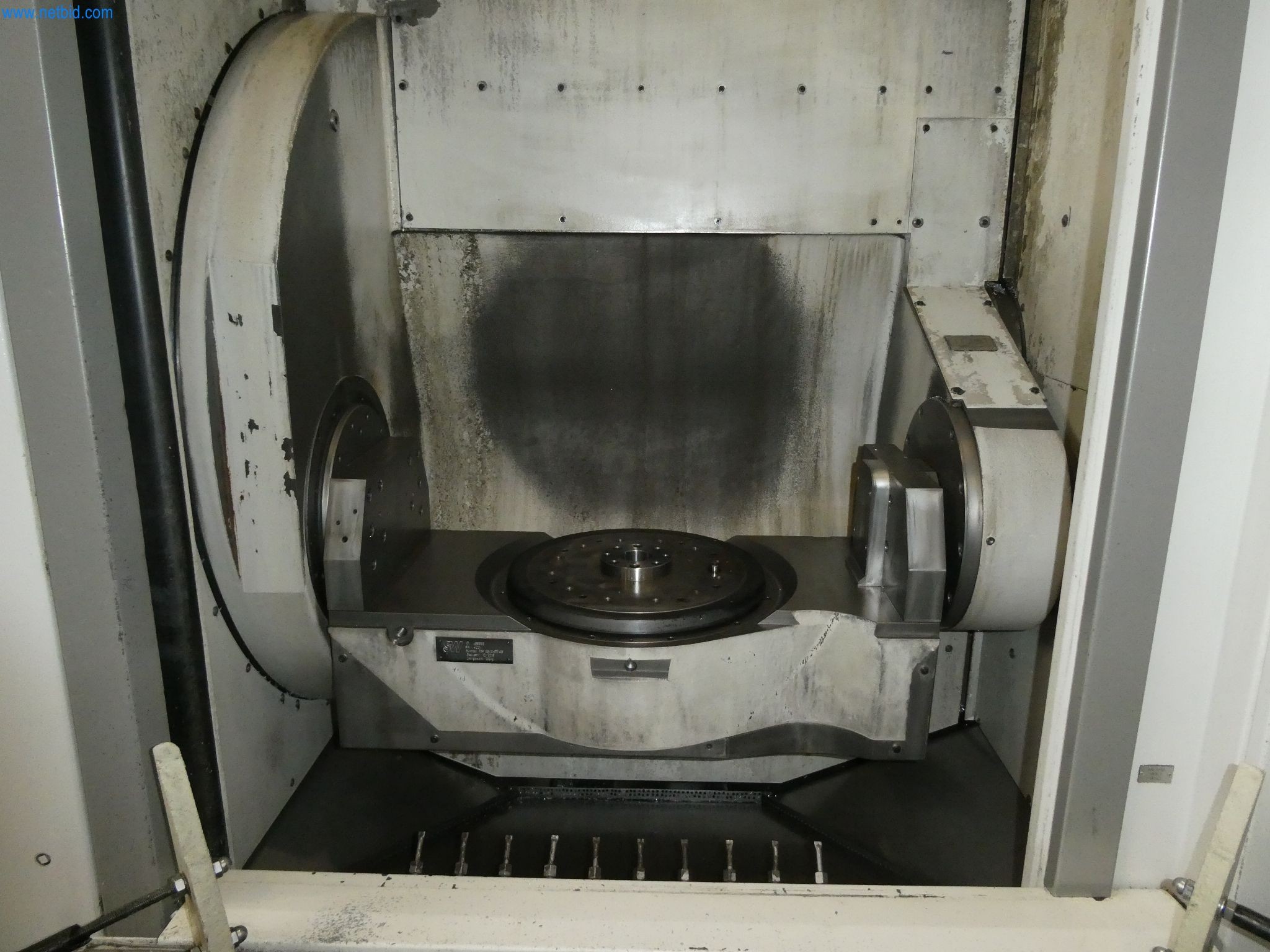 ae group - Melting store, Aluminum die casting machines 6,600 - 35,000 kN, Mechanical processing - PRIVATE TREATY SALE-19