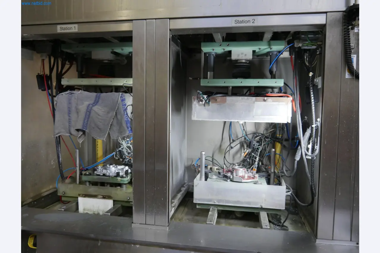 ae group - Melting store, Aluminum die casting machines 6,600 - 35,000 kN, Mechanical processing - PRIVATE TREATY SALE-3