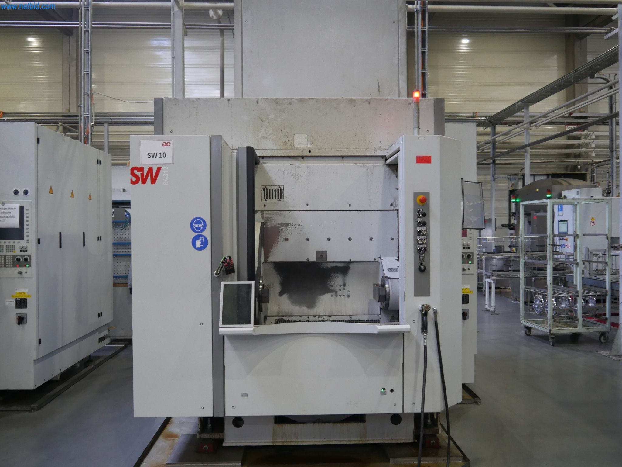 ae group - Melting store, Aluminum die casting machines 6,600 - 35,000 kN, Mechanical processing - PRIVATE TREATY SALE-1