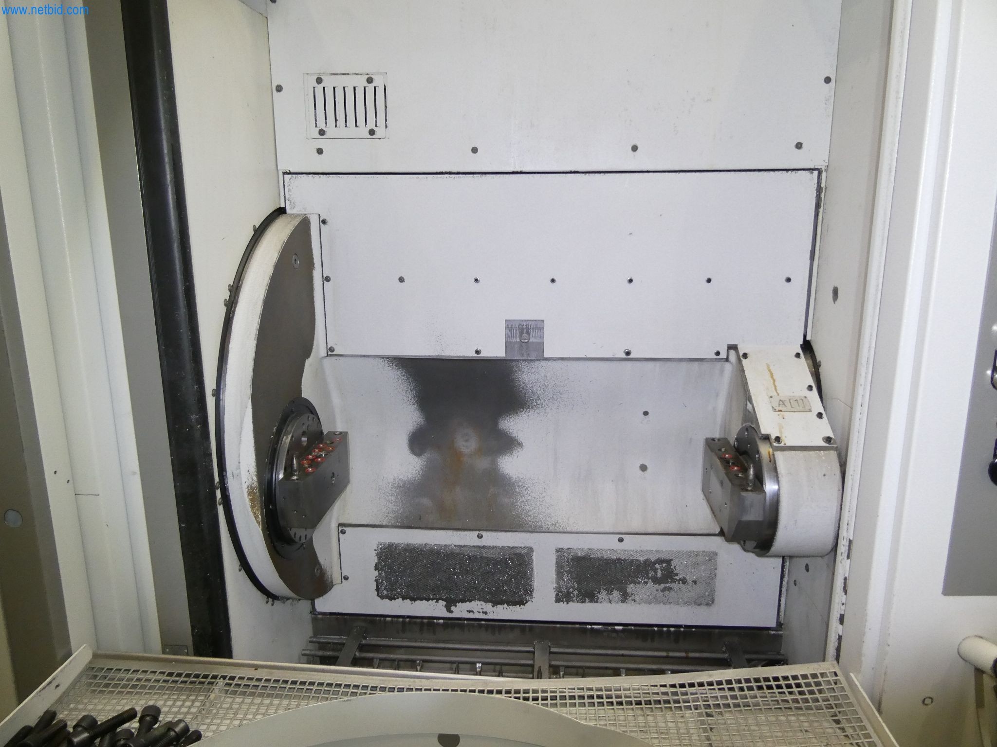 ae group - Melting store, Aluminum die casting machines 6,600 - 35,000 kN, Mechanical processing - PRIVATE TREATY SALE-16