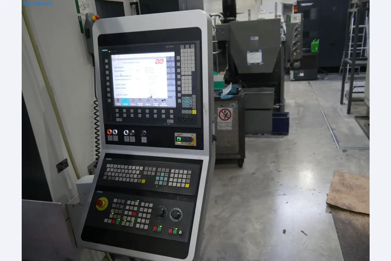 ae group - Melting store, Aluminum die casting machines 6,600 - 35,000 kN, Mechanical processing - PRIVATE TREATY SALE-3