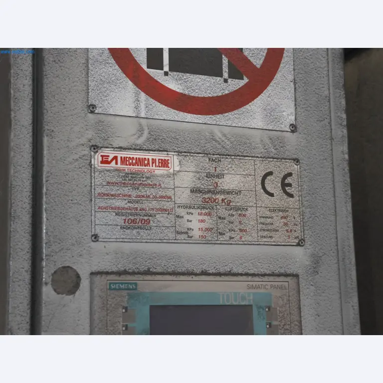 ae group - Melting store, Aluminum die casting machines 6,600 - 35,000 kN, Mechanical processing - PRIVATE TREATY SALE-6