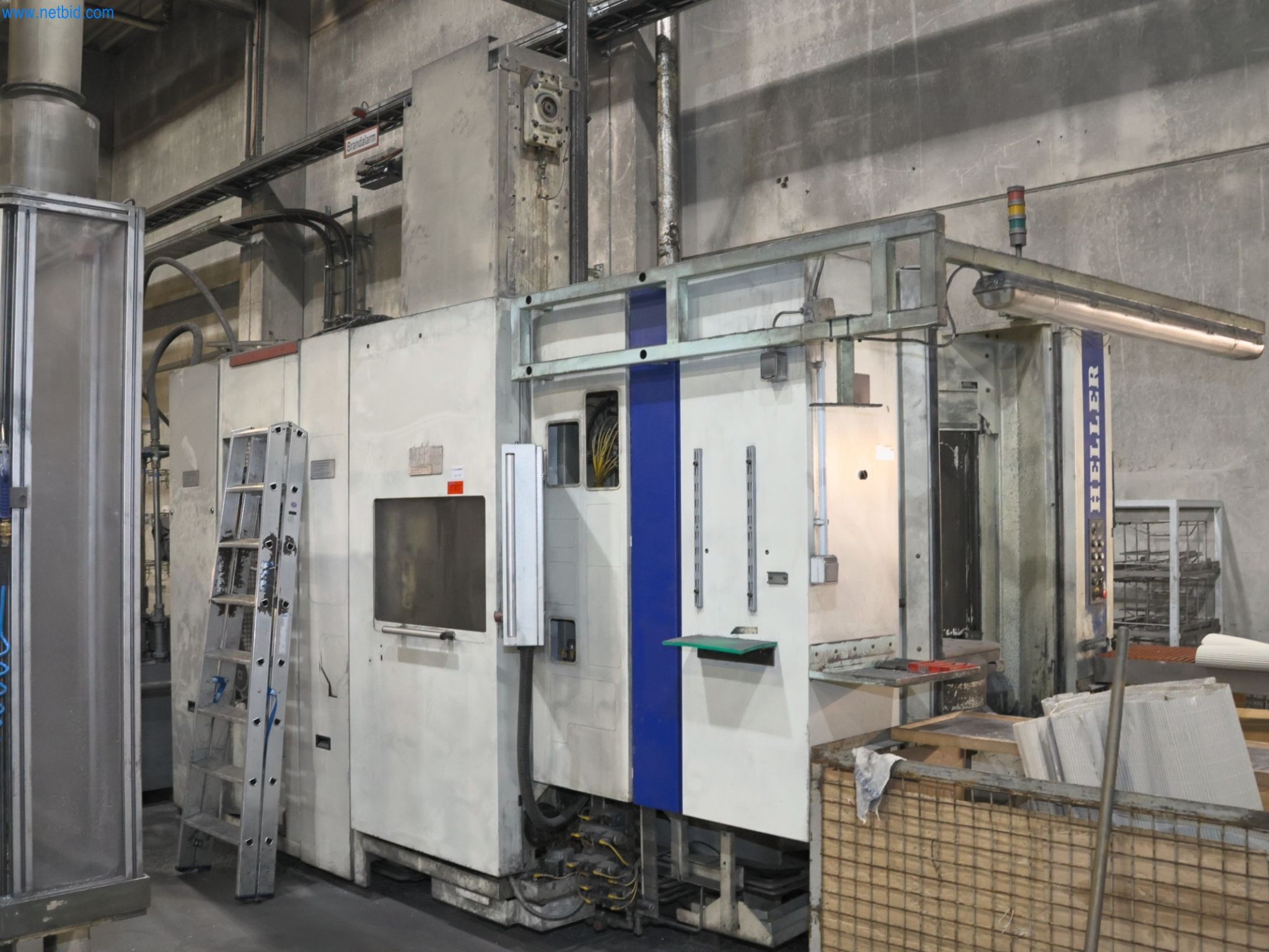ae group - Melting store, Aluminum die casting machines 6,600 - 35,000 kN, Mechanical processing - PRIVATE TREATY SALE-24