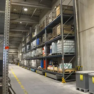 ca. 17,5 lfm. Workshop Storage Shelving