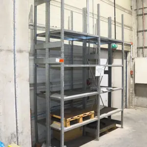 4 lfm. Workshop Storage Shelving