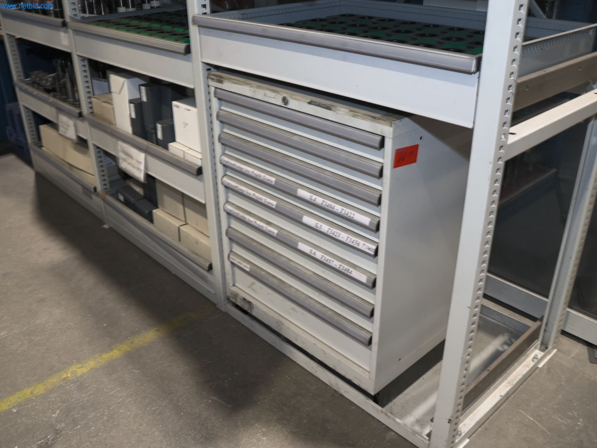 ae group - Installations et machines destinées à la fabrication de pièces moulées sous pression en métaux légers (groupe motopropulseur et pièces structurelles) - ENCHÈRES-11