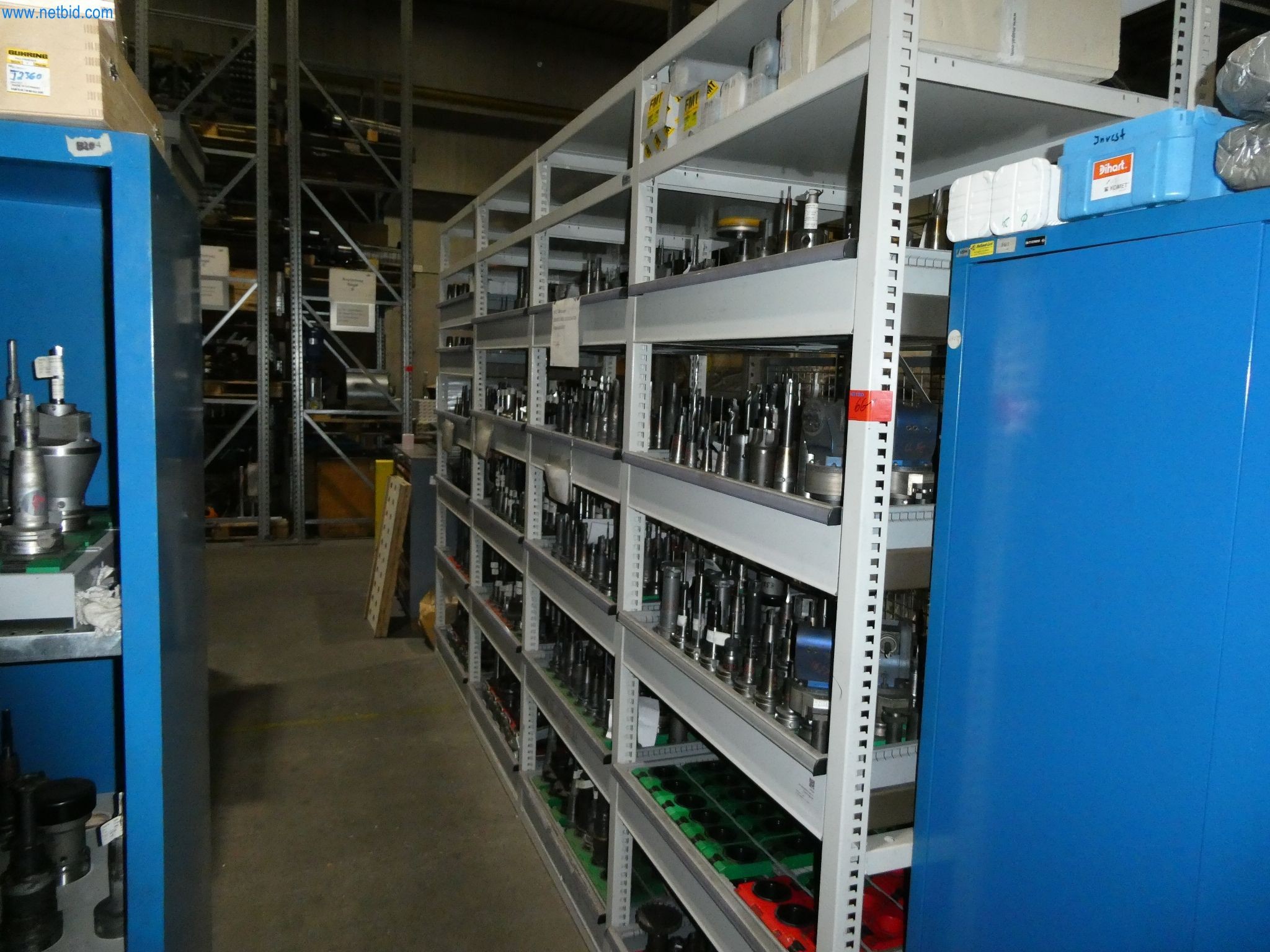 ae group - Installations et machines destinées à la fabrication de pièces moulées sous pression en métaux légers (groupe motopropulseur et pièces structurelles) - ENCHÈRES-16