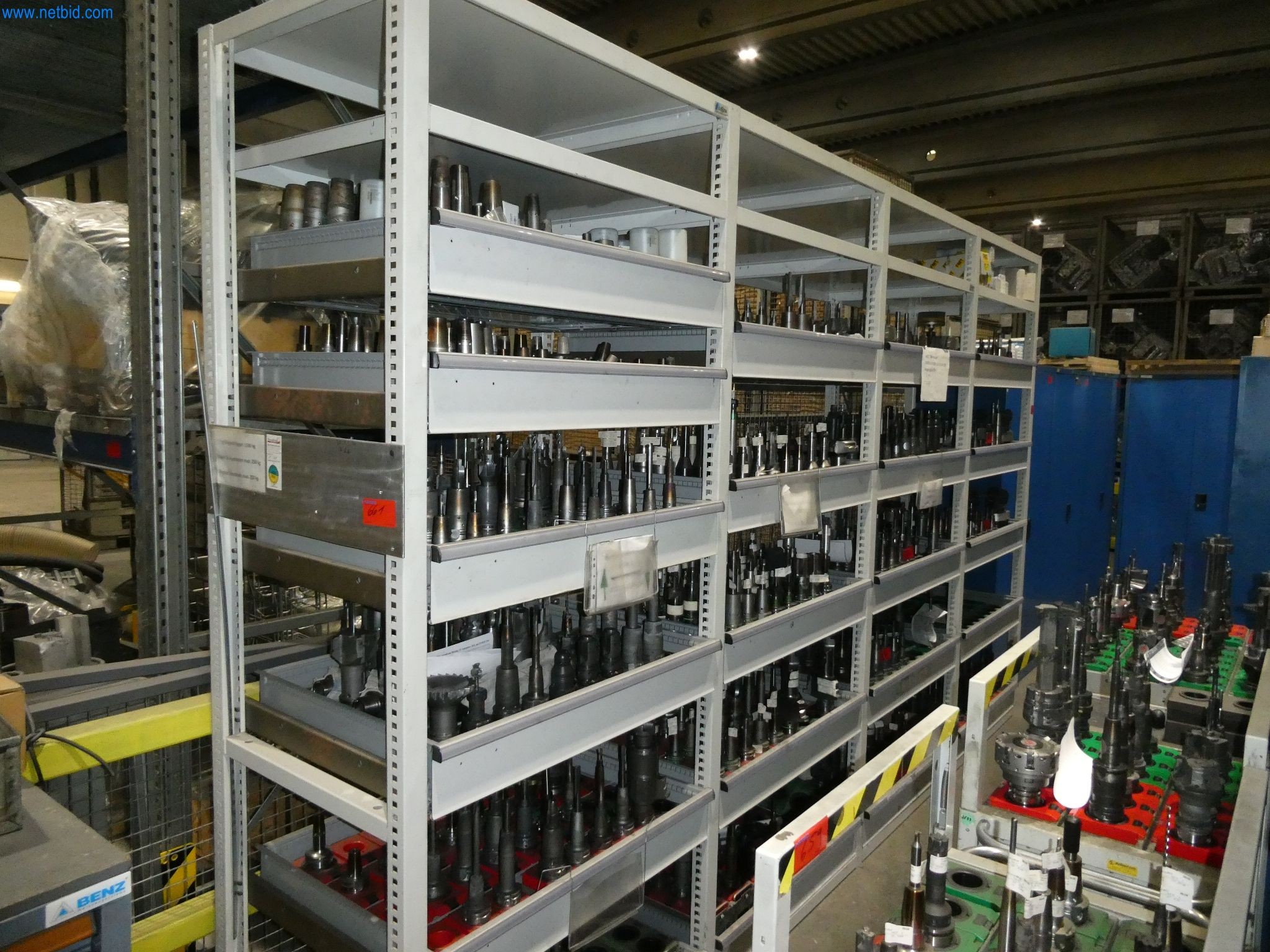 ae group - Installations et machines destinées à la fabrication de pièces moulées sous pression en métaux légers (groupe motopropulseur et pièces structurelles) - ENCHÈRES-17