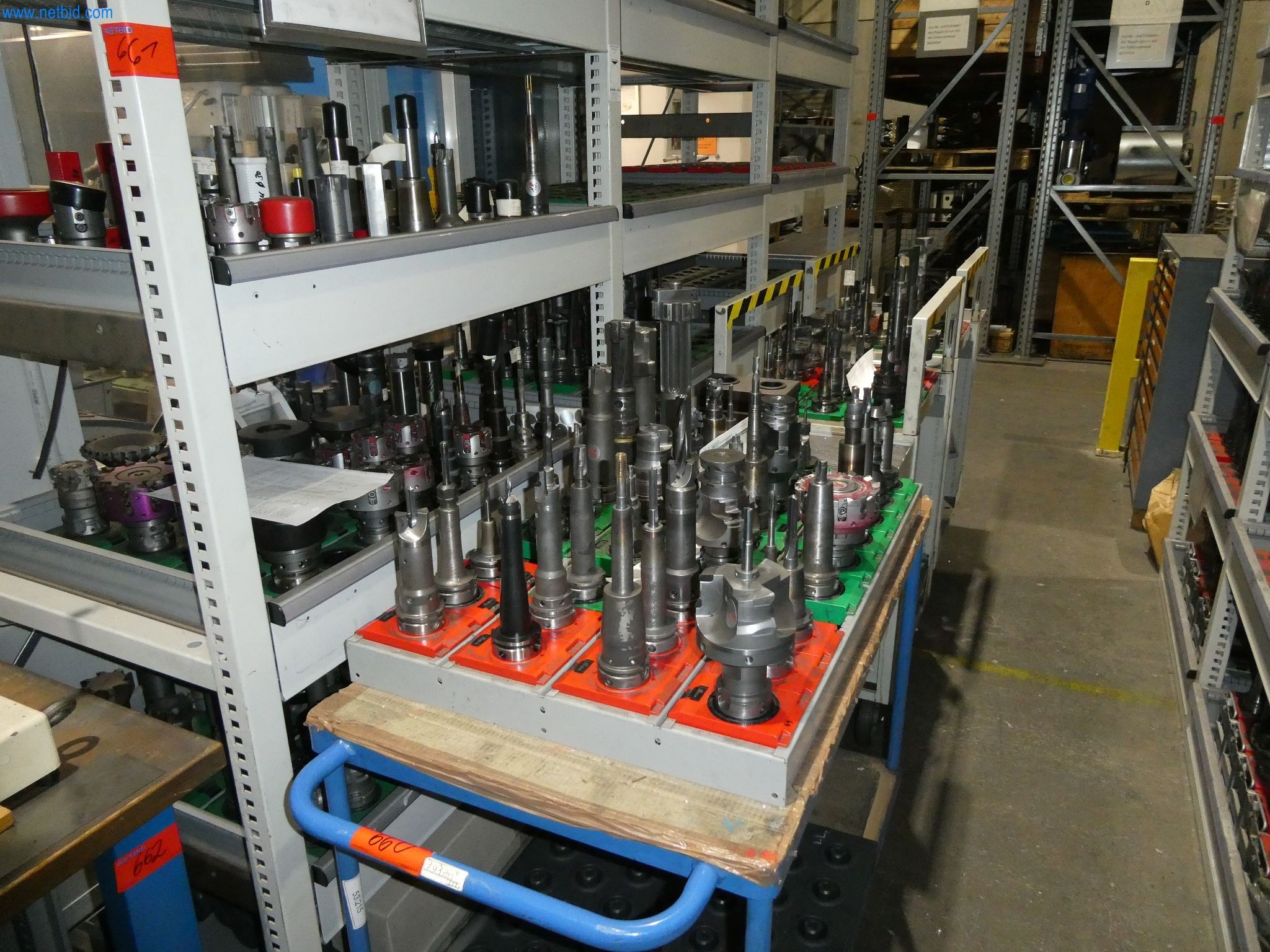 ae group - Installations et machines destinées à la fabrication de pièces moulées sous pression en métaux légers (groupe motopropulseur et pièces structurelles) - ENCHÈRES-22