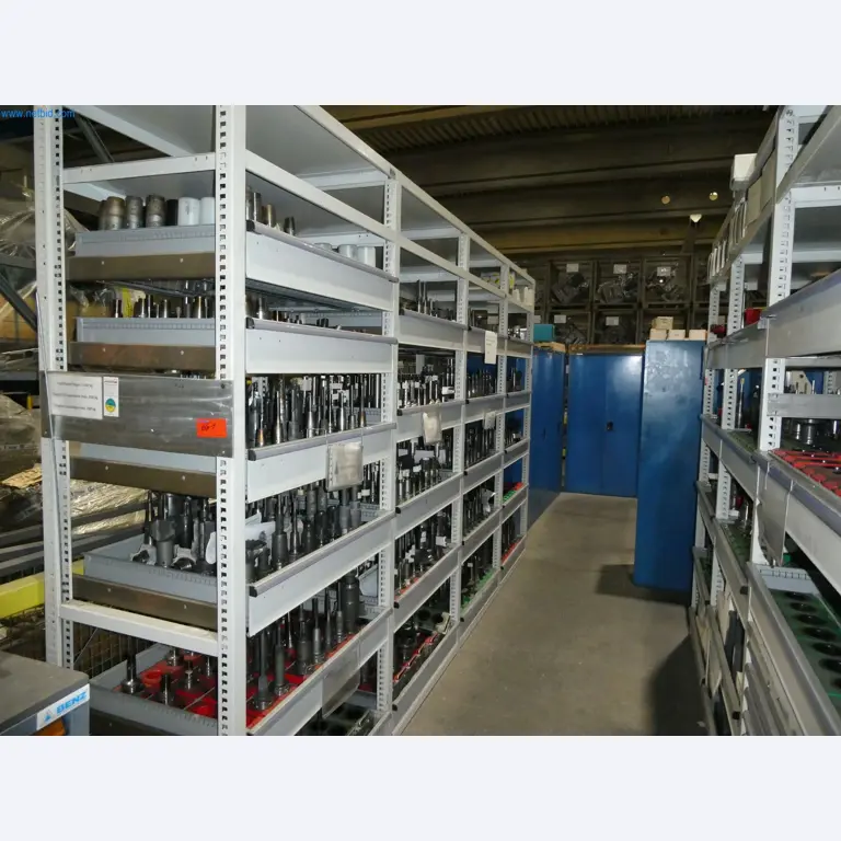 ae group - Installations et machines destinées à la fabrication de pièces moulées sous pression en métaux légers (groupe motopropulseur et pièces structurelles) - ENCHÈRES-2