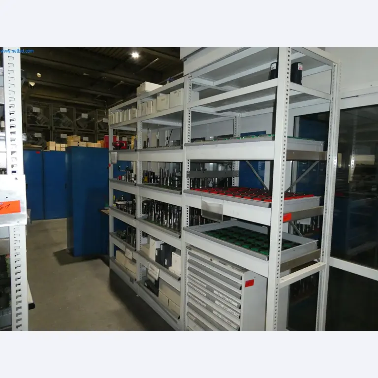 ae group - Installations et machines destinées à la fabrication de pièces moulées sous pression en métaux légers (groupe motopropulseur et pièces structurelles) - ENCHÈRES-3