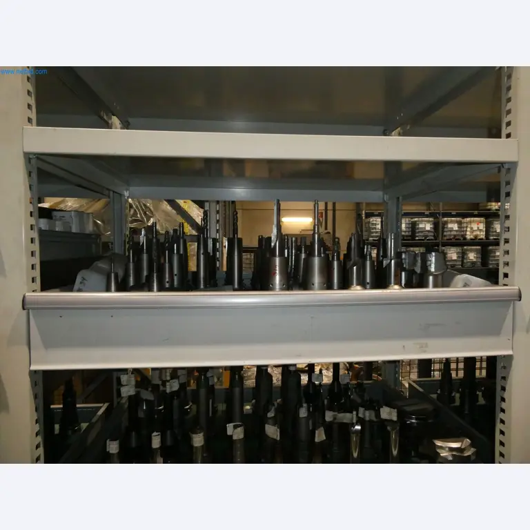ae group - Installations et machines destinées à la fabrication de pièces moulées sous pression en métaux légers (groupe motopropulseur et pièces structurelles) - ENCHÈRES-4