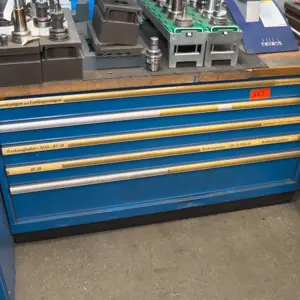Cabinet with Telescopic Drawers