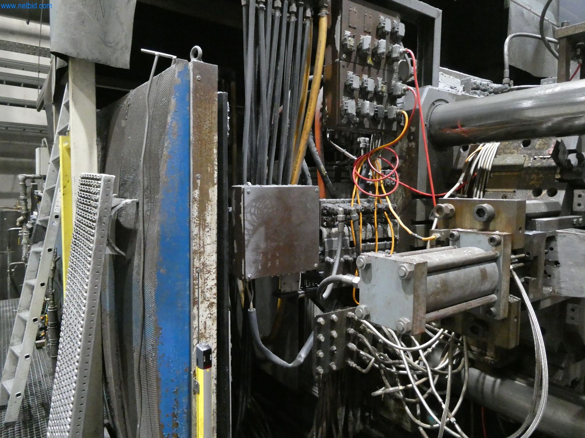 ae group - Melting store, Aluminum die casting machines 6,600 - 35,000 kN, Mechanical processing - PRIVATE TREATY SALE-11