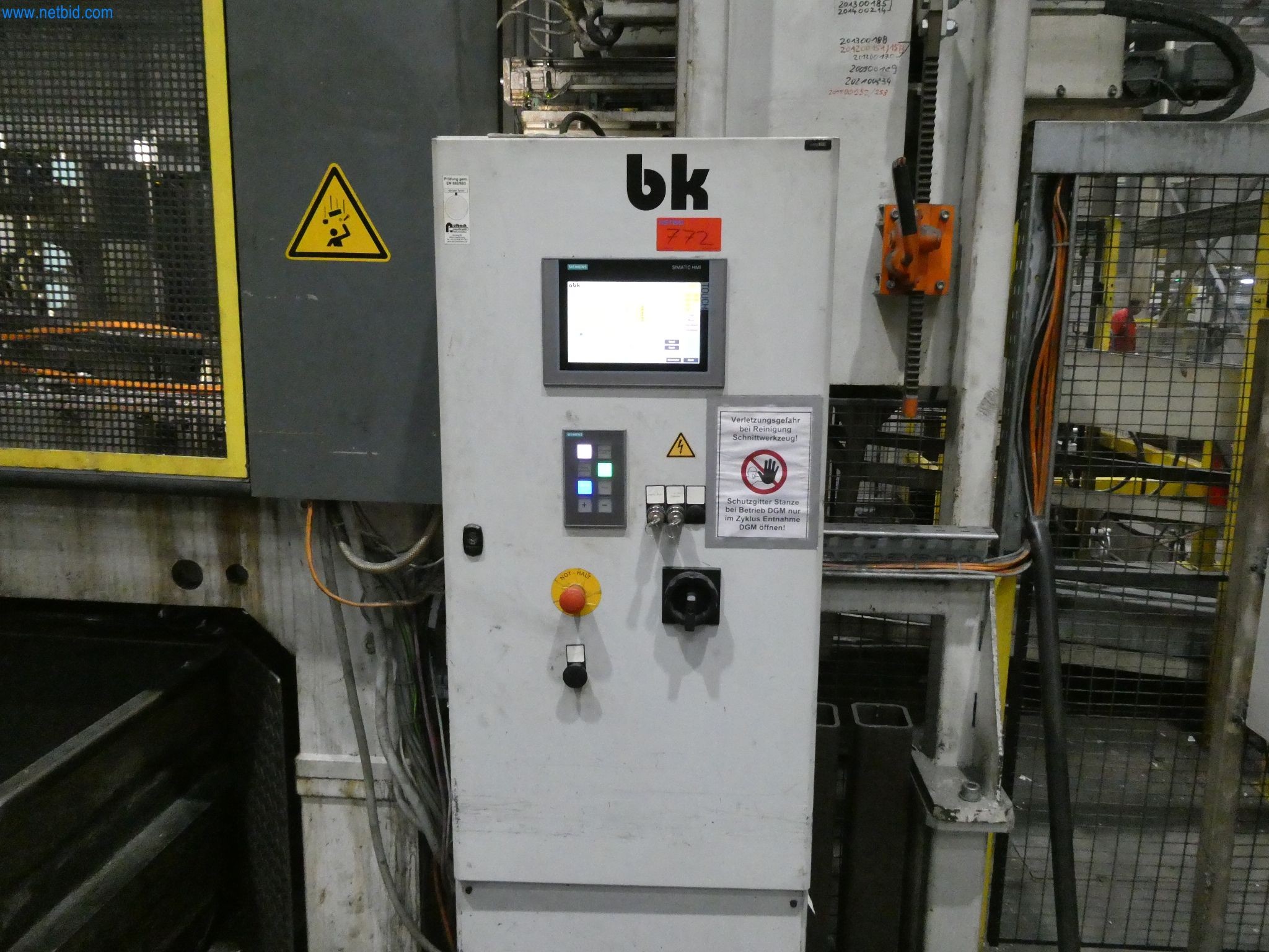 ae group - Melting store, Aluminum die casting machines 6,600 - 35,000 kN, Mechanical processing - PRIVATE TREATY SALE-9