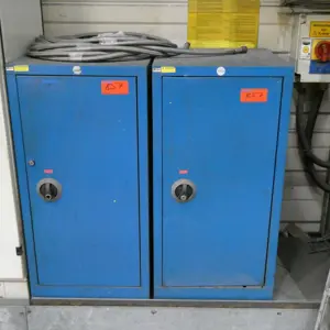 2 Workshop Cabinets Lista