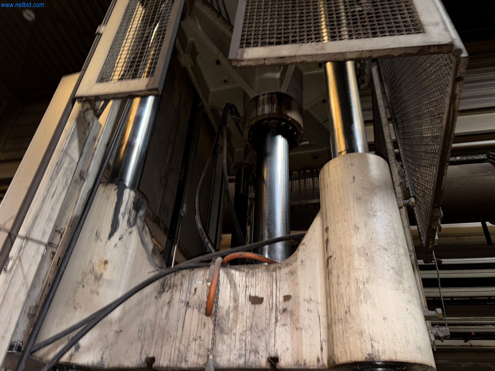 ae group - Anlagen und Maschinen zur Herstellung von Leichtmetall-Druckgusserzeugnissen (Powertrain u. Strukturteile) - AUKTION-9