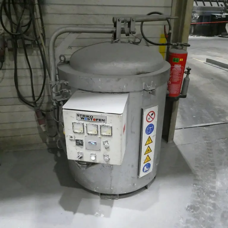 Small holding oven Striko SWO-LVR