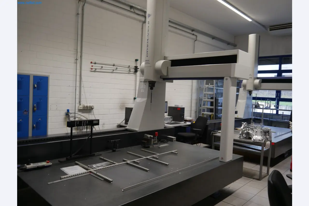 ae group - Instalaciones y maquinaria para la fabricación de piezas de fundición a presión de metales ligeros (componentes del tren de potencia y piezas estructurales) - SUBASTA-1
