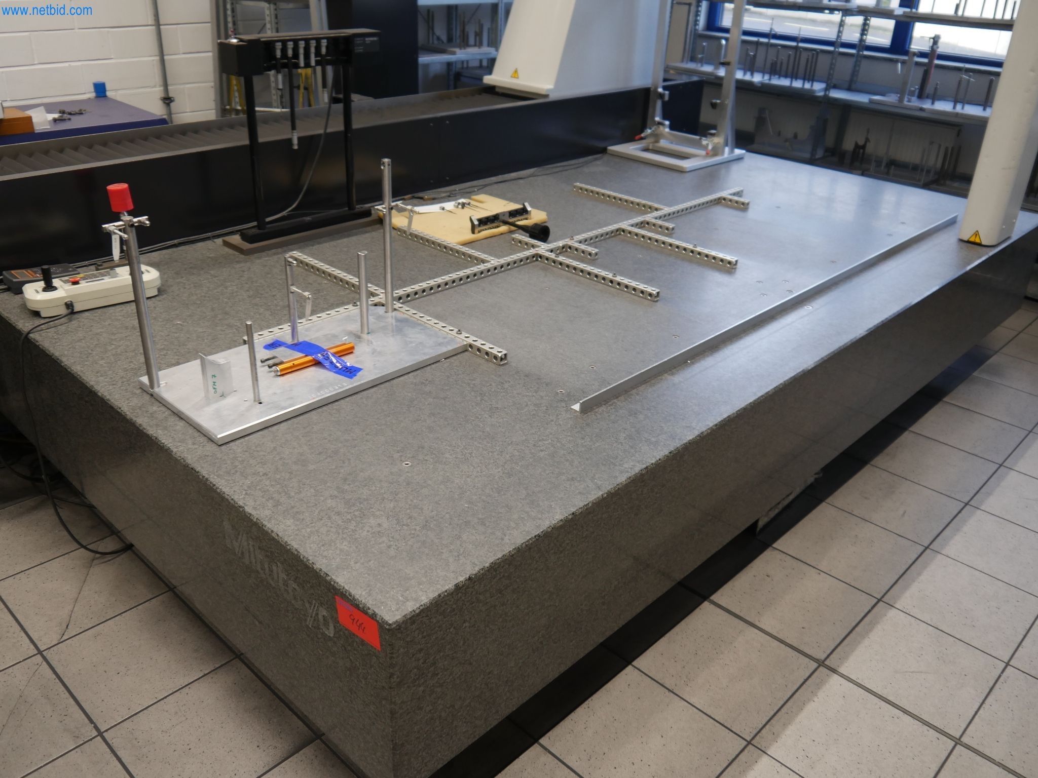 ae group - Installations et machines destinées à la fabrication de pièces moulées sous pression en métaux légers (groupe motopropulseur et pièces structurelles) - ENCHÈRES-9