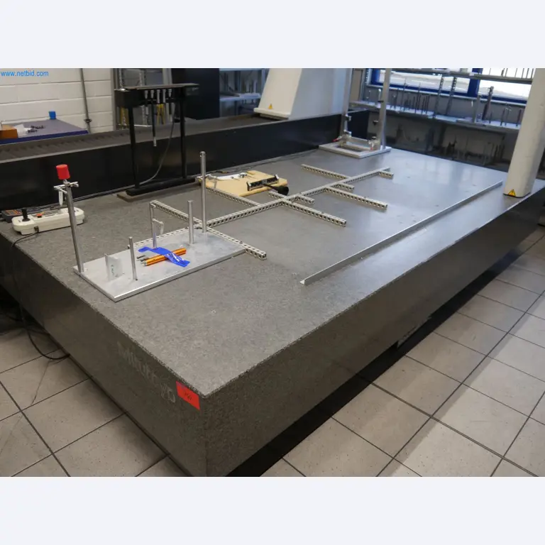 ae group - Installations et machines destinées à la fabrication de pièces moulées sous pression en métaux légers (groupe motopropulseur et pièces structurelles) - ENCHÈRES-9