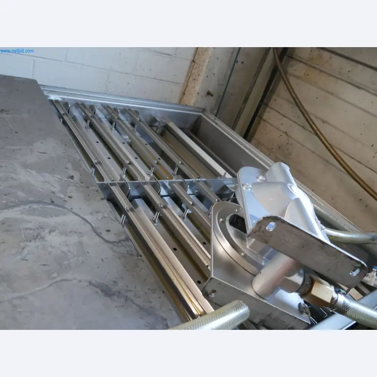 ae group - Installations et machines destinées à la fabrication de pièces moulées sous pression en métaux légers (groupe motopropulseur et pièces structurelles) - ENCHÈRES-12