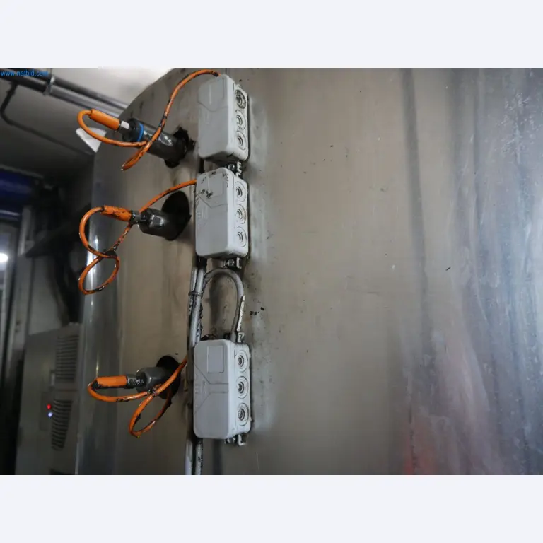 ae group - Installations et machines destinées à la fabrication de pièces moulées sous pression en métaux légers (groupe motopropulseur et pièces structurelles) - ENCHÈRES-9