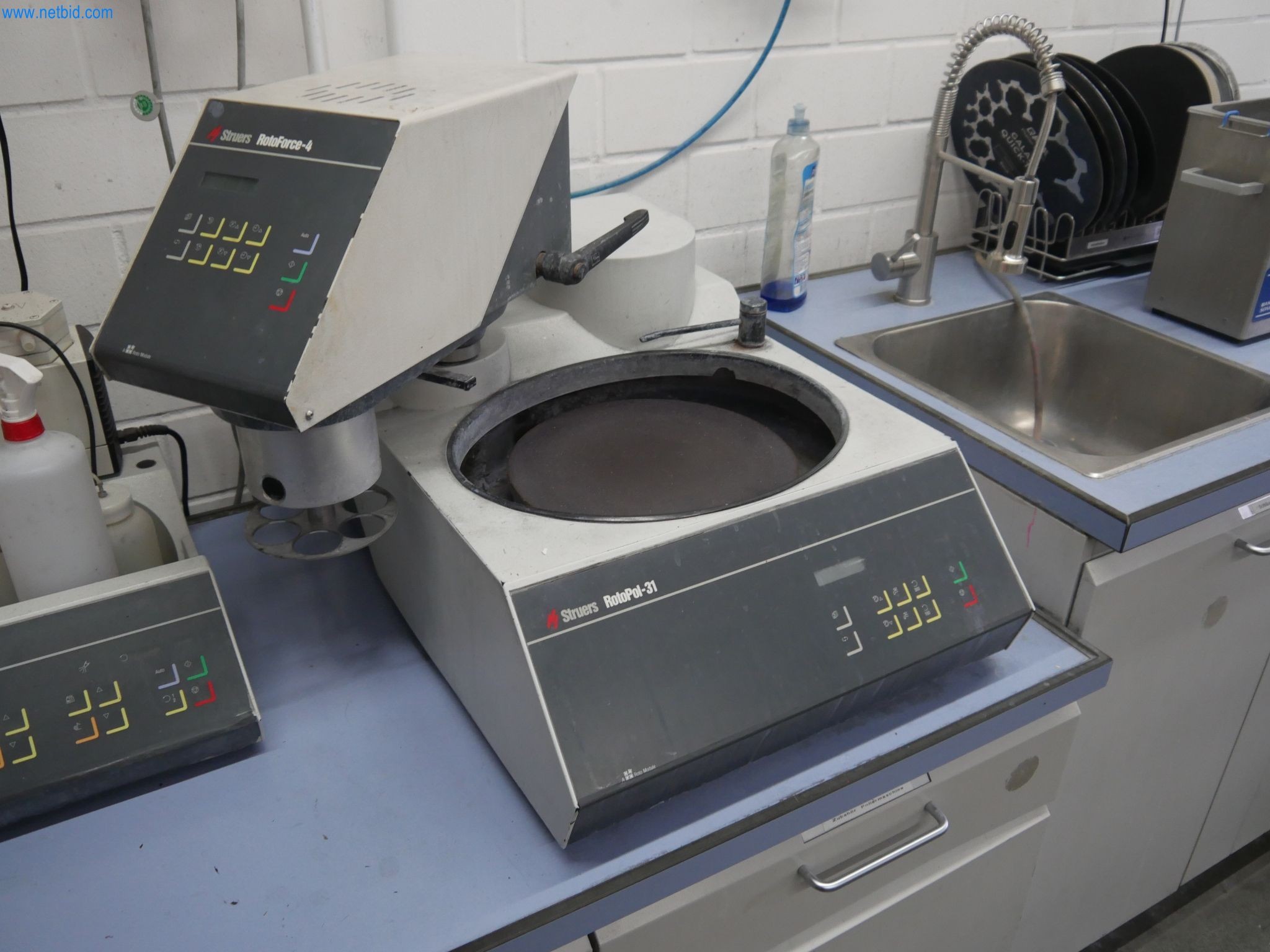 ae group - Anlagen und Maschinen zur Herstellung von Leichtmetall-Druckgusserzeugnissen (Powertrain u. Strukturteile) - AUKTION-3