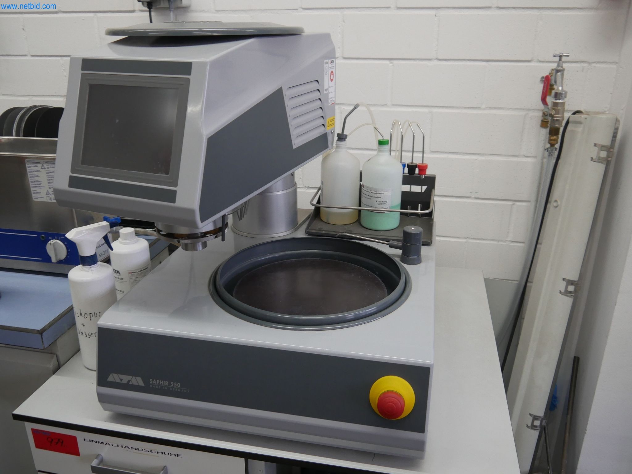 ae group - Installations et machines destinées à la fabrication de pièces moulées sous pression en métaux légers (groupe motopropulseur et pièces structurelles) - ENCHÈRES-2