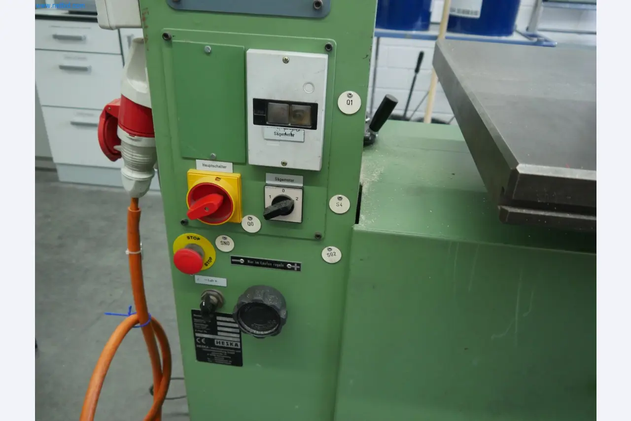 ae group – Oprema in stroji za proizvodnjo izdelkov iz lahkih kovin, izdelanih s tlačno litje (pogonski sklop in strukturni deli) – DRAŽBA-4
