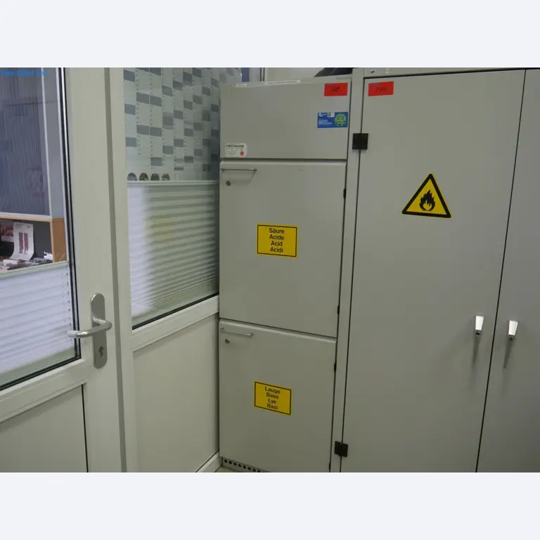 ae group - Installations et machines destinées à la fabrication de pièces moulées sous pression en métaux légers (groupe motopropulseur et pièces structurelles) - ENCHÈRES-1