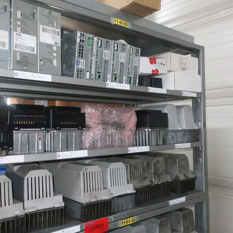 Pozycja: drobne części zamienne do robotów przemysłowych ABB