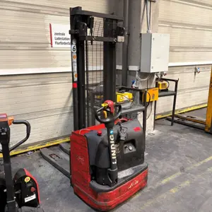 Electric Drawbar High-Lift Pallet Truck Linde L 20