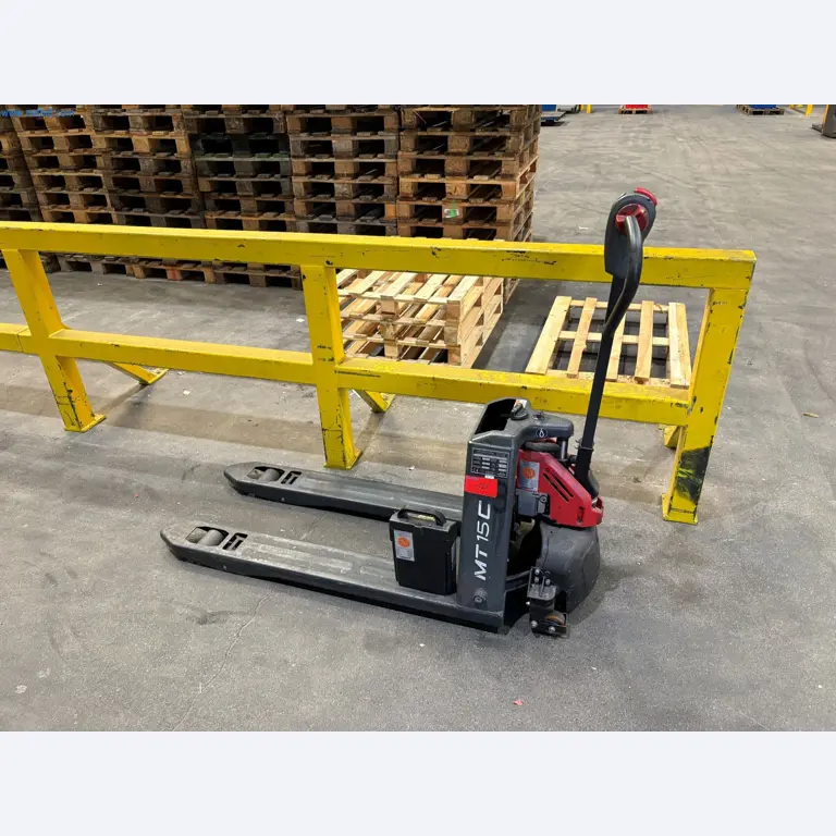ae group - Anlagen und Maschinen zur Herstellung von Leichtmetall-Druckgusserzeugnissen (Powertrain u. Strukturteile) - AUKTION-1