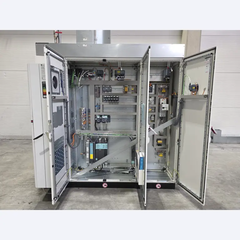 ae group - Installations et machines destinées à la fabrication de pièces moulées sous pression en métaux légers (groupe motopropulseur et pièces structurelles) - ENCHÈRES-26