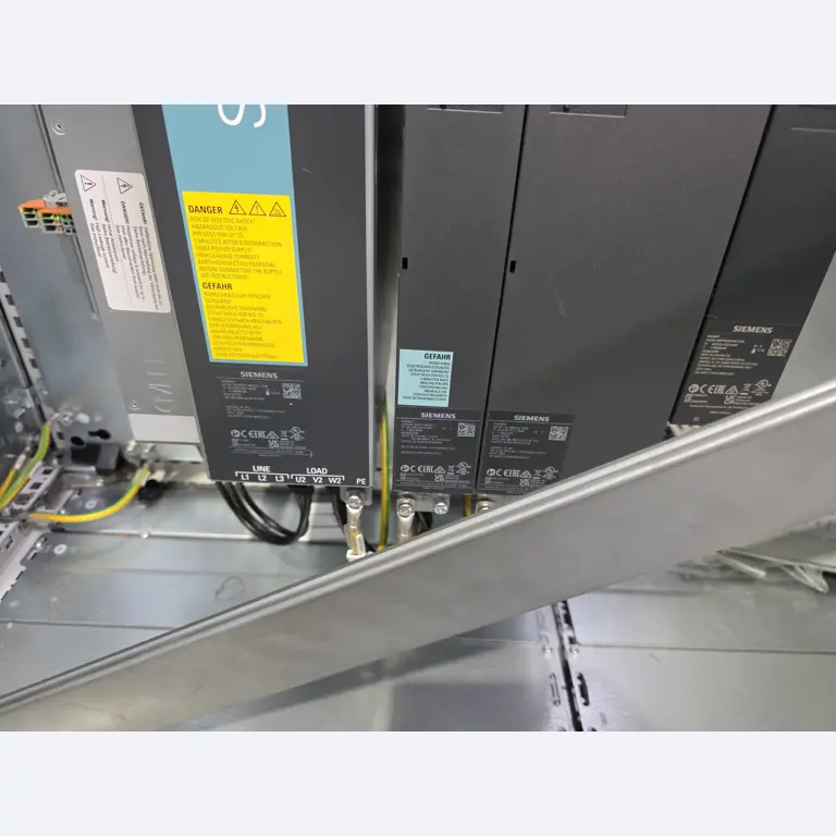 ae group - Installations et machines destinées à la fabrication de pièces moulées sous pression en métaux légers (groupe motopropulseur et pièces structurelles) - ENCHÈRES-30