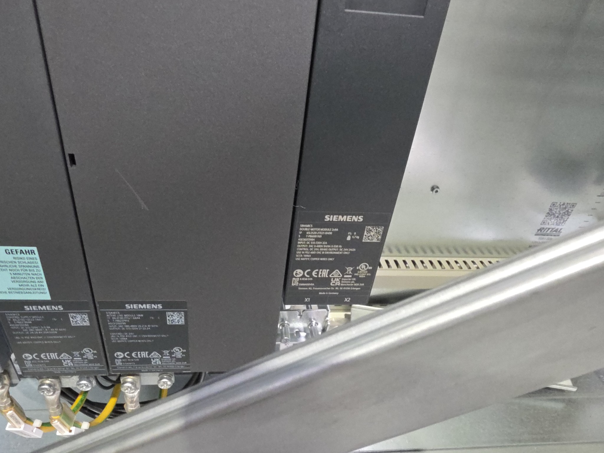 ae group - Installations et machines destinées à la fabrication de pièces moulées sous pression en métaux légers (groupe motopropulseur et pièces structurelles) - ENCHÈRES-31
