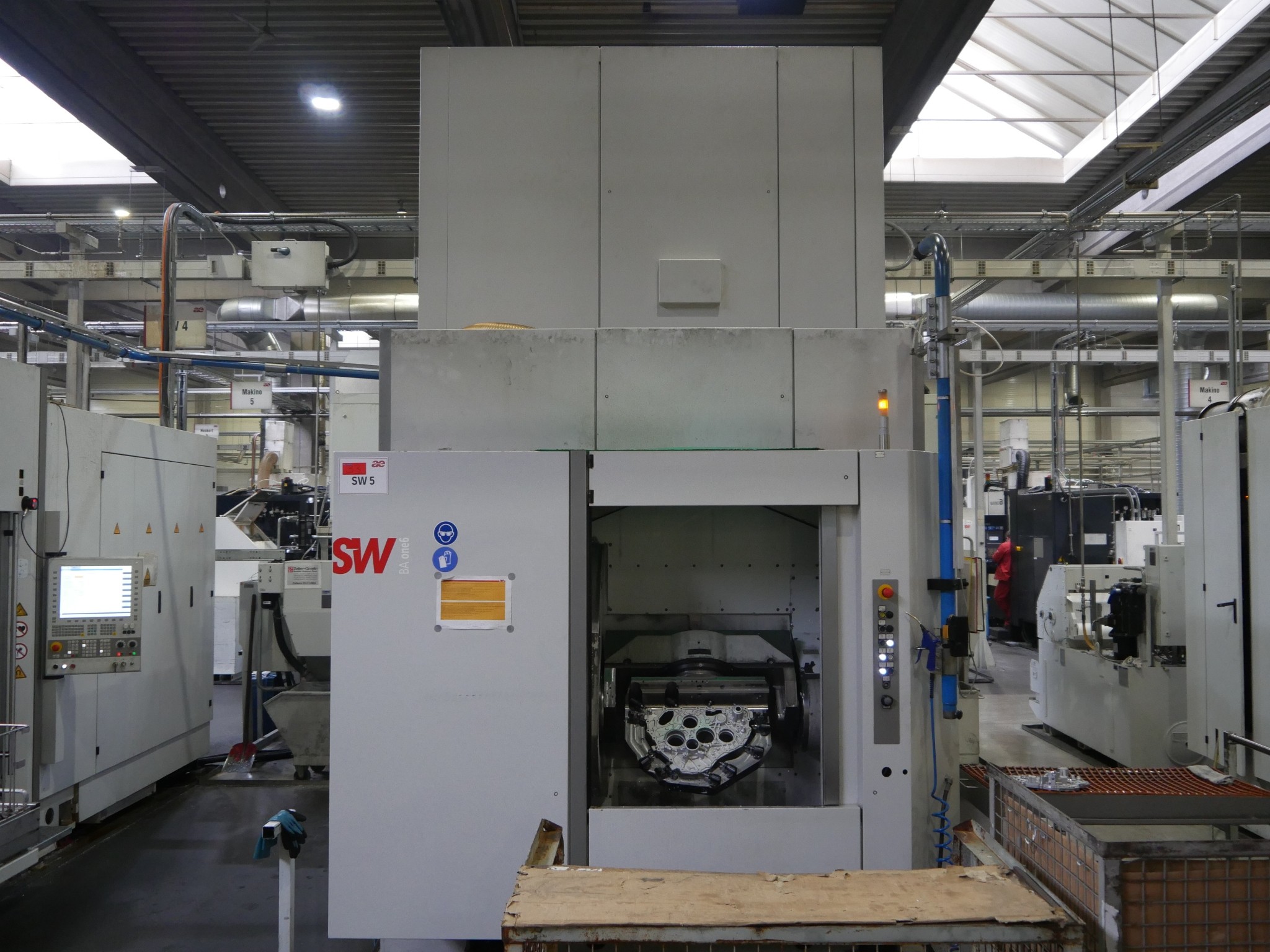 ae group - Anlagen und Maschinen zur Herstellung von Leichtmetall-Druckgusserzeugnissen (Powertrain u. Strukturteile)-1