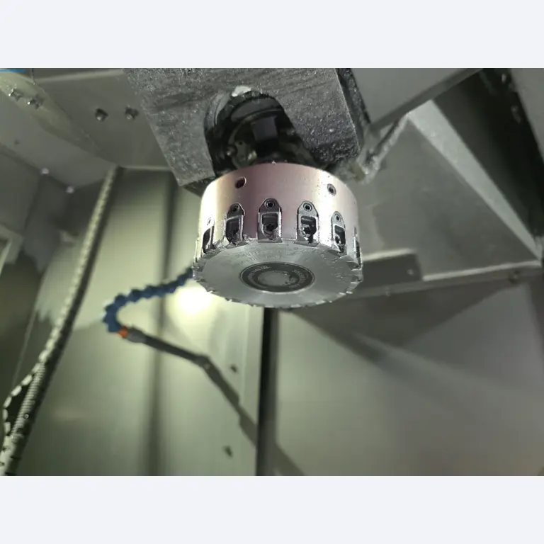 ae group - Schmelzbetrieb, Gießerei, Mechanische Bearbeitung;
Letzte Auktion mit allen exklusiven Top-Positionen / -Preisen
-24