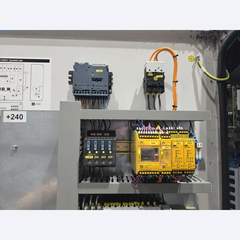 ae group - Schmelzbetrieb, Gießerei, Mechanische Bearbeitung;
Letzte Auktion mit allen exklusiven Top-Positionen / -Preisen
-44