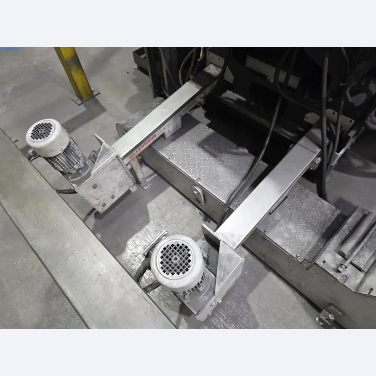 ae group - Schmelzbetrieb, Gießerei, Mechanische Bearbeitung;
Letzte Auktion mit allen exklusiven Top-Positionen / -Preisen
-38