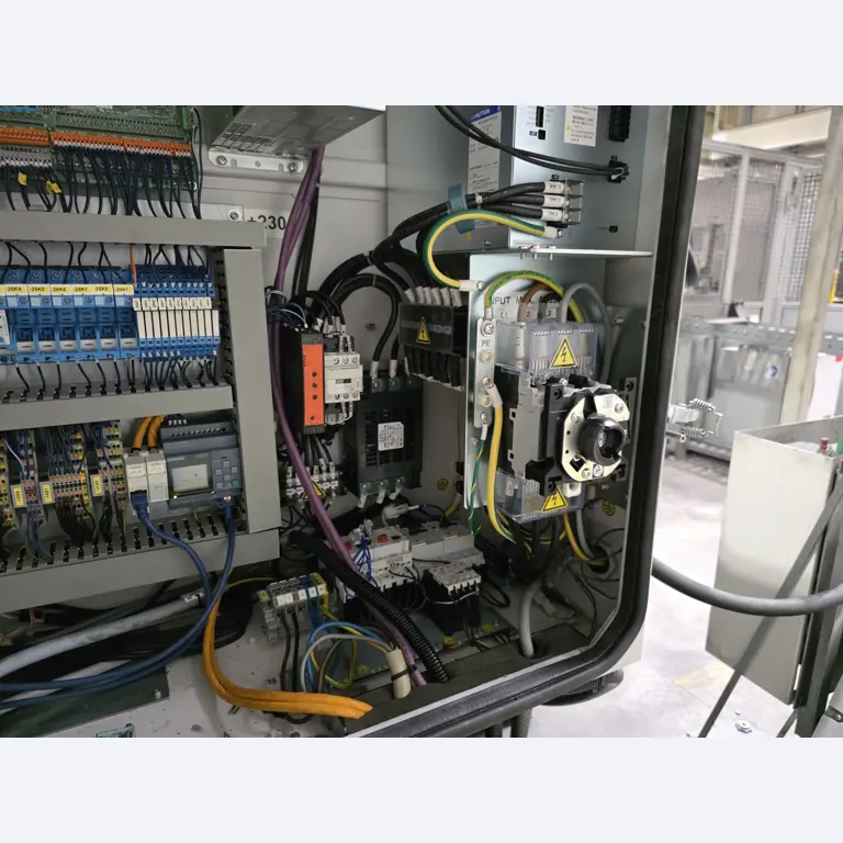 ae group - Schmelzbetrieb, Gießerei, Mechanische Bearbeitung;
Letzte Auktion mit allen exklusiven Top-Positionen / -Preisen
-49