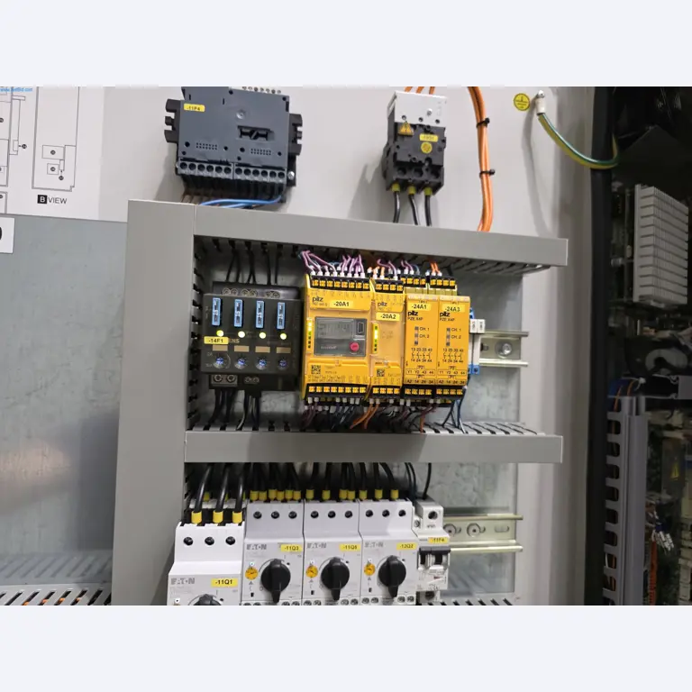 ae group - Schmelzbetrieb, Gießerei, Mechanische Bearbeitung;
Letzte Auktion mit allen exklusiven Top-Positionen / -Preisen
-52